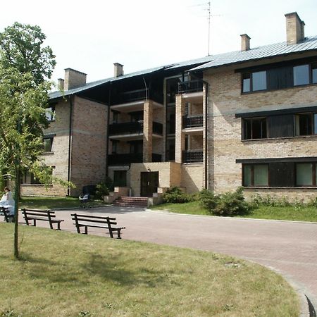 Aparthotel Lesny Dwor Mielno  Esterno foto