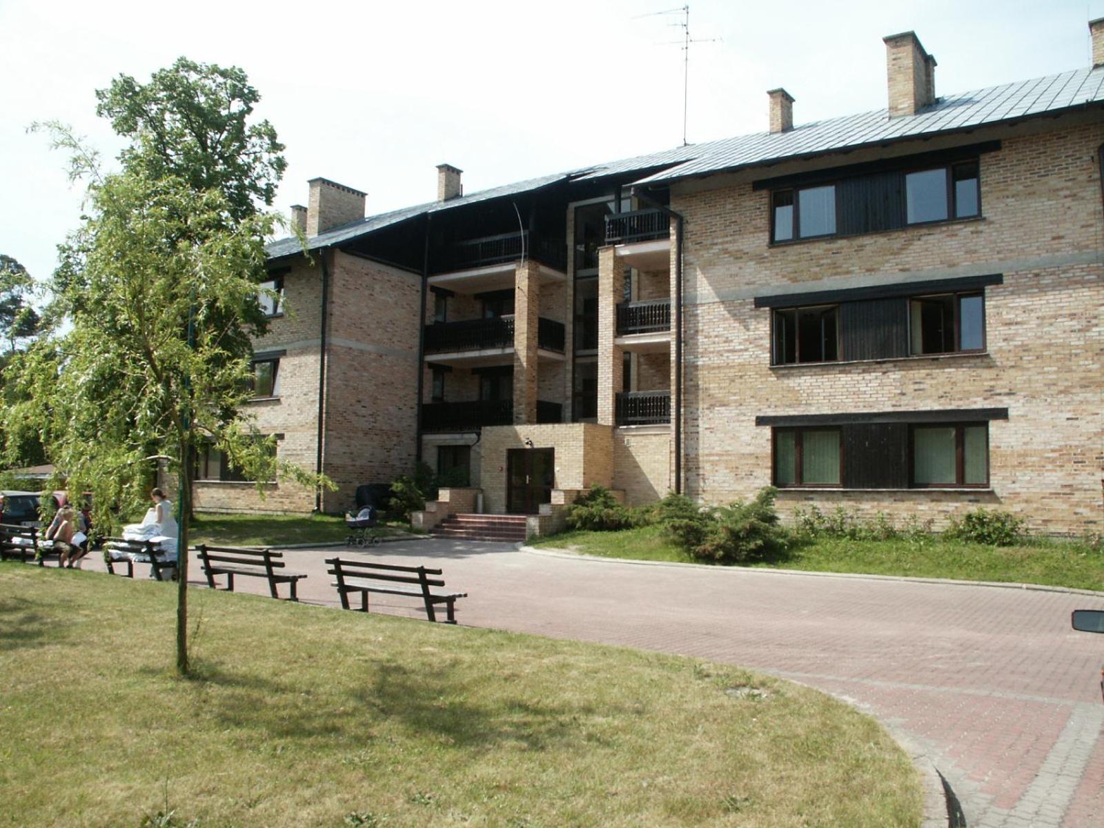 Aparthotel Lesny Dwor Mielno  Esterno foto