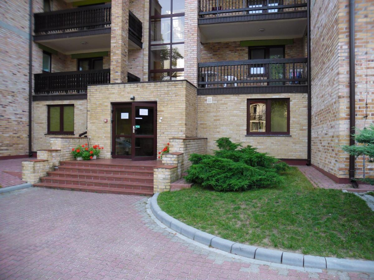 Aparthotel Lesny Dwor Mielno  Esterno foto